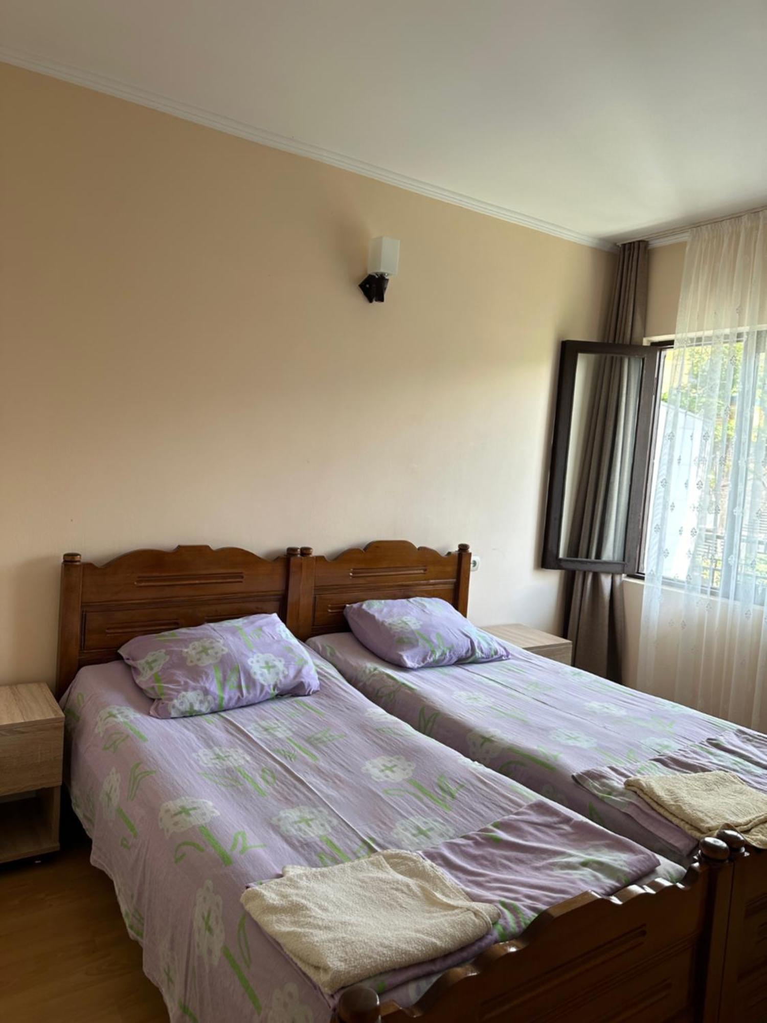 Temo'S Guesthouse Szarpi Kültér fotó