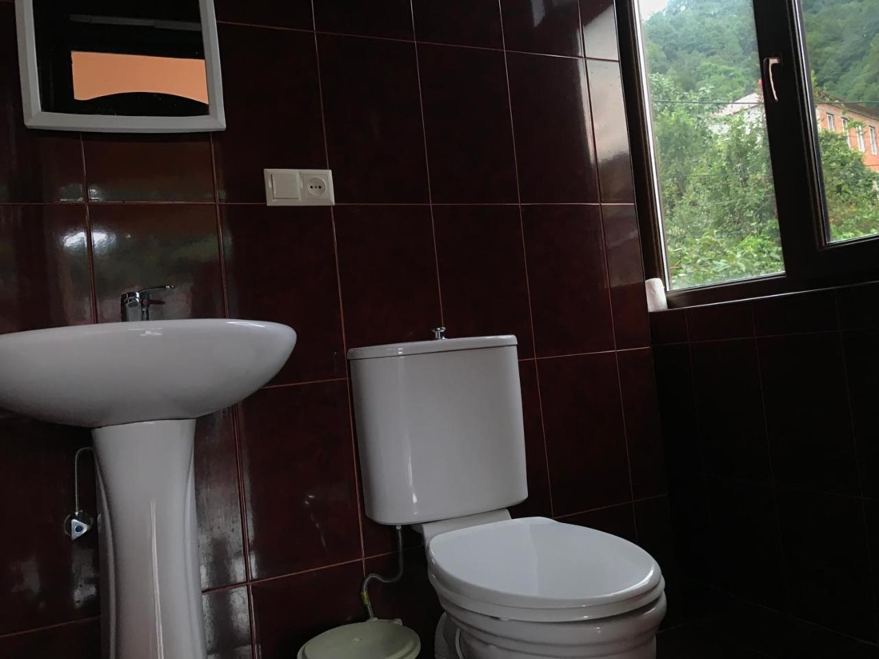 Temo'S Guesthouse Szarpi Kültér fotó